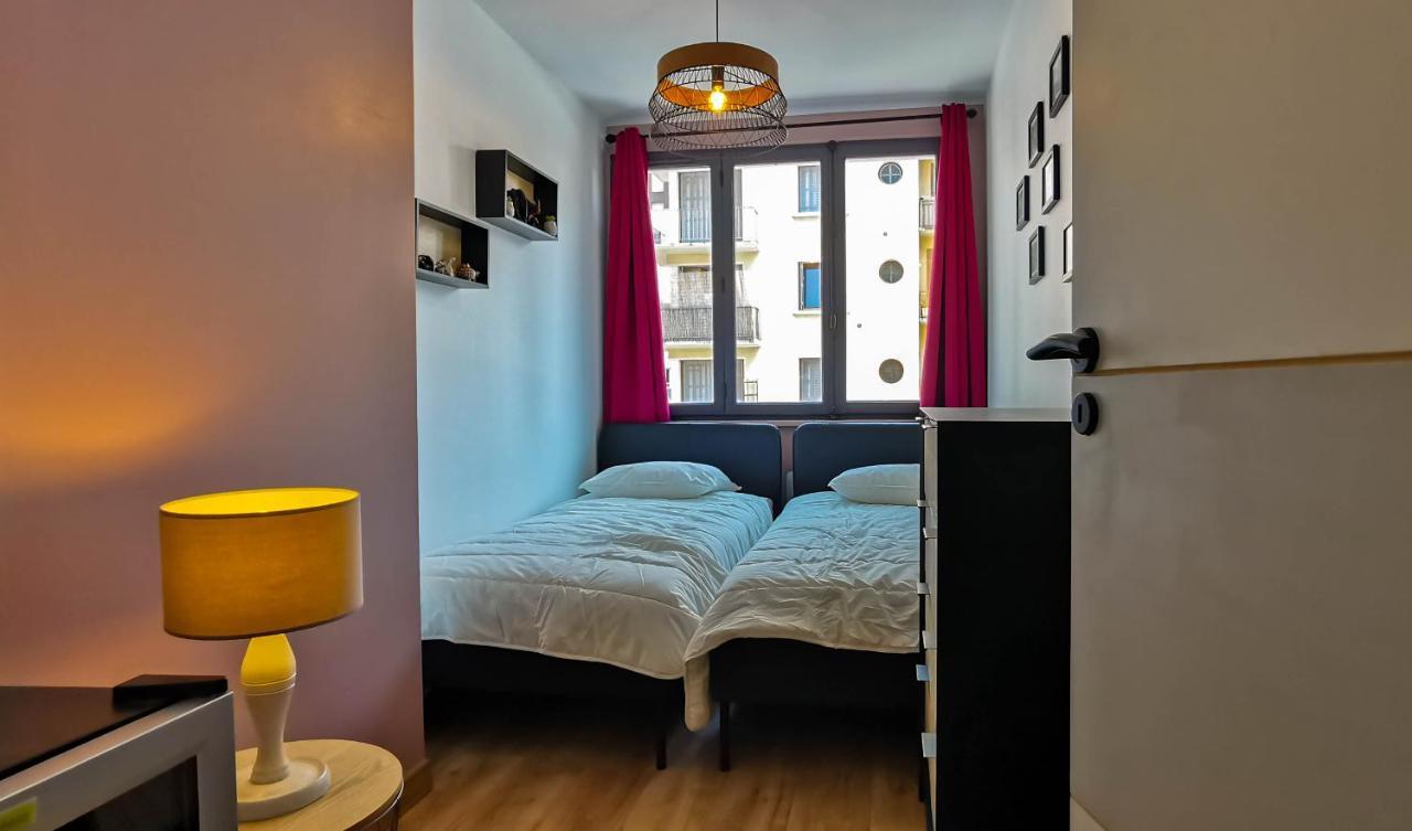 Le Coquet - Gare - Hyper Centre - Parking - Wifi - Netflix - Disney+ Annecy Exterior photo